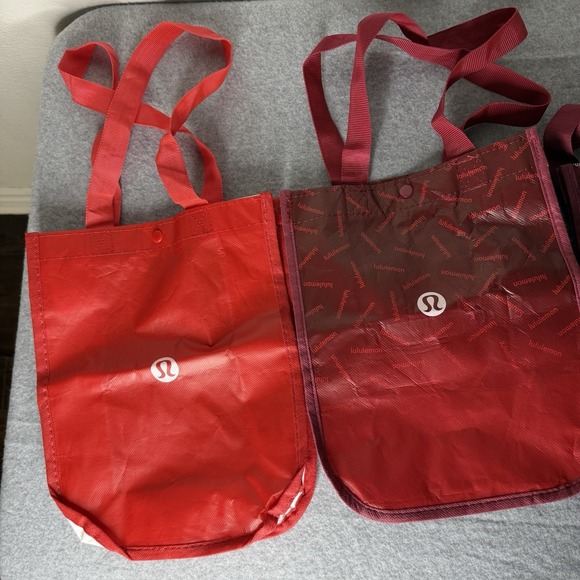 Bundle Of 4 Lululemon Red Burgundy Small Tote Bags Reusable Lot Of Four - Picture 6 of 16